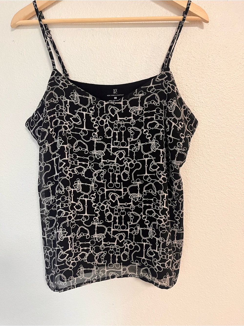 New York & Company Black & White Chain-Print Spaghetti Strap Cami